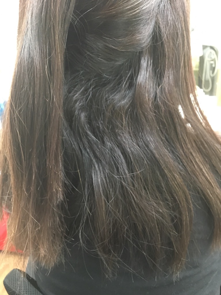 縮毛矯正で白髪染め エイジング毛のくせ毛を綺麗にできるのか Hair Salon Icoia